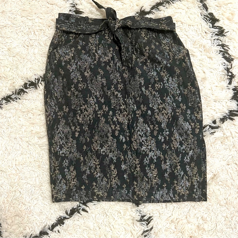 BANANA REPUBLIC - SKIRT